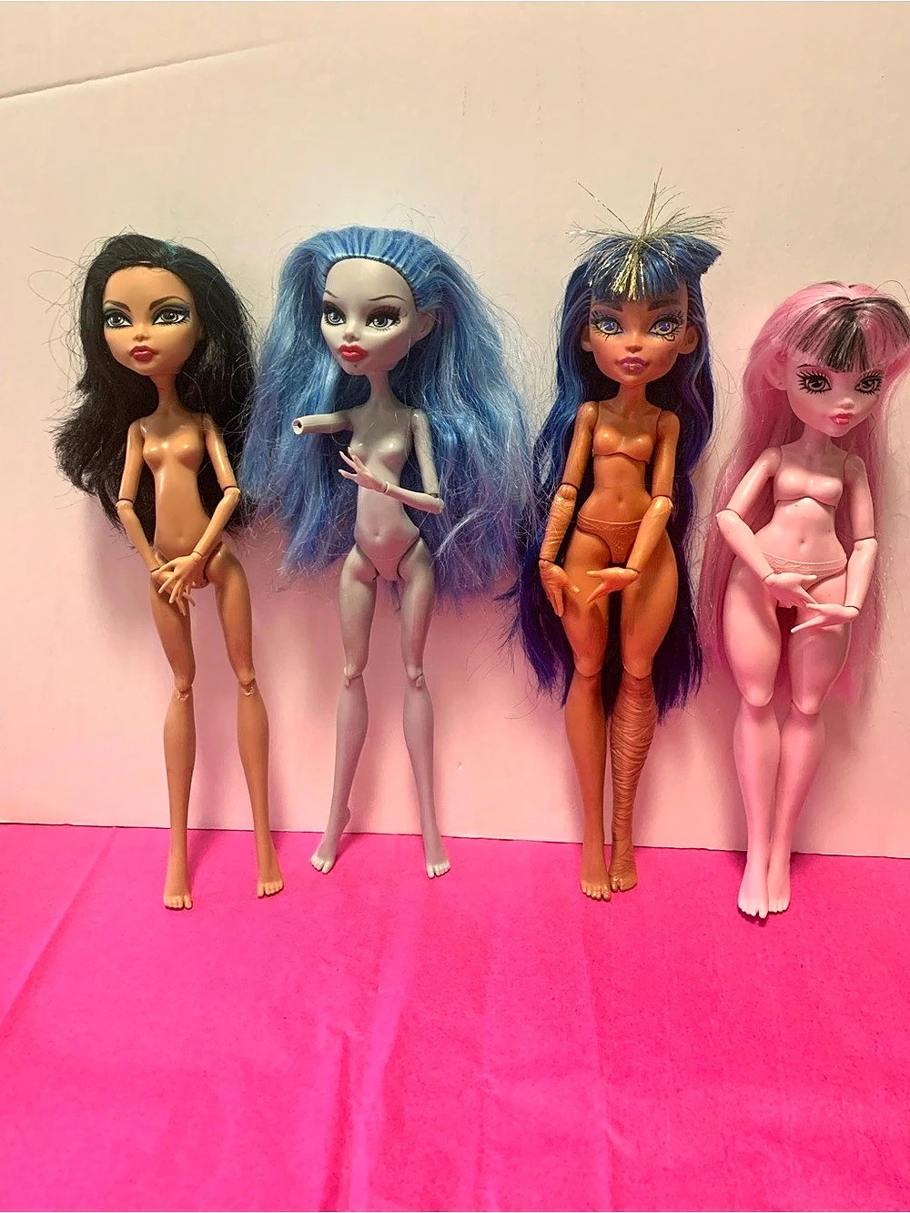 Monster High Dolls Bundle